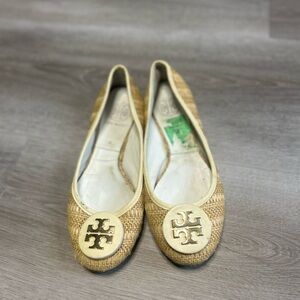 Tory Burch Beige Woven Flats, size 6.5